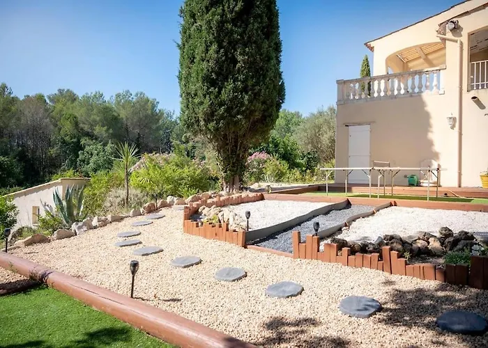 Villa Rhea