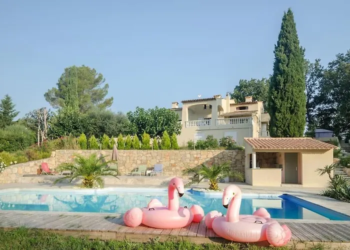 Villa Rhea